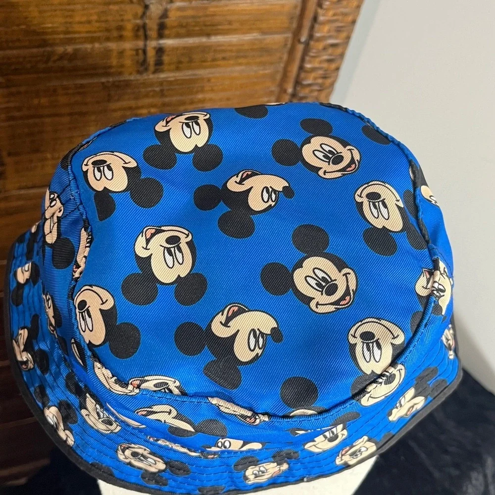 Disney Junior Royal Blue Mickey Mouse Bucket Hat, size OSFM child / toddler